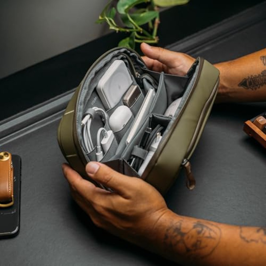 2-in-1 Tech Accessory Pouch wi - Electronics & Tech Gadgets reseña y precio