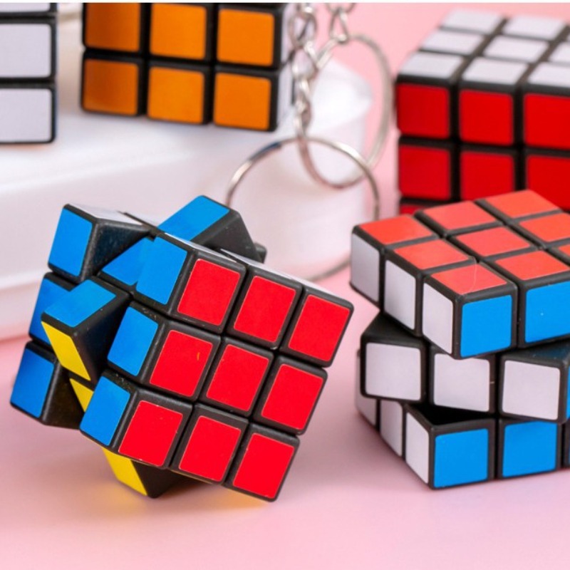 Mini 3x3 Magic Cube Keychain P - Electronics Gadgets Bag reseña y precio